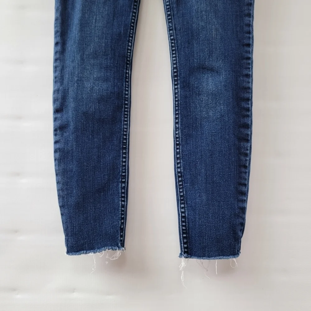 Free People Skinny Jeans Size 26 Dark Blue Exposed Fly Raw Hems Minimalist Jeans